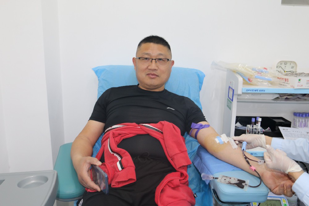 1712656989195025.jpg 闫孝明.JPG